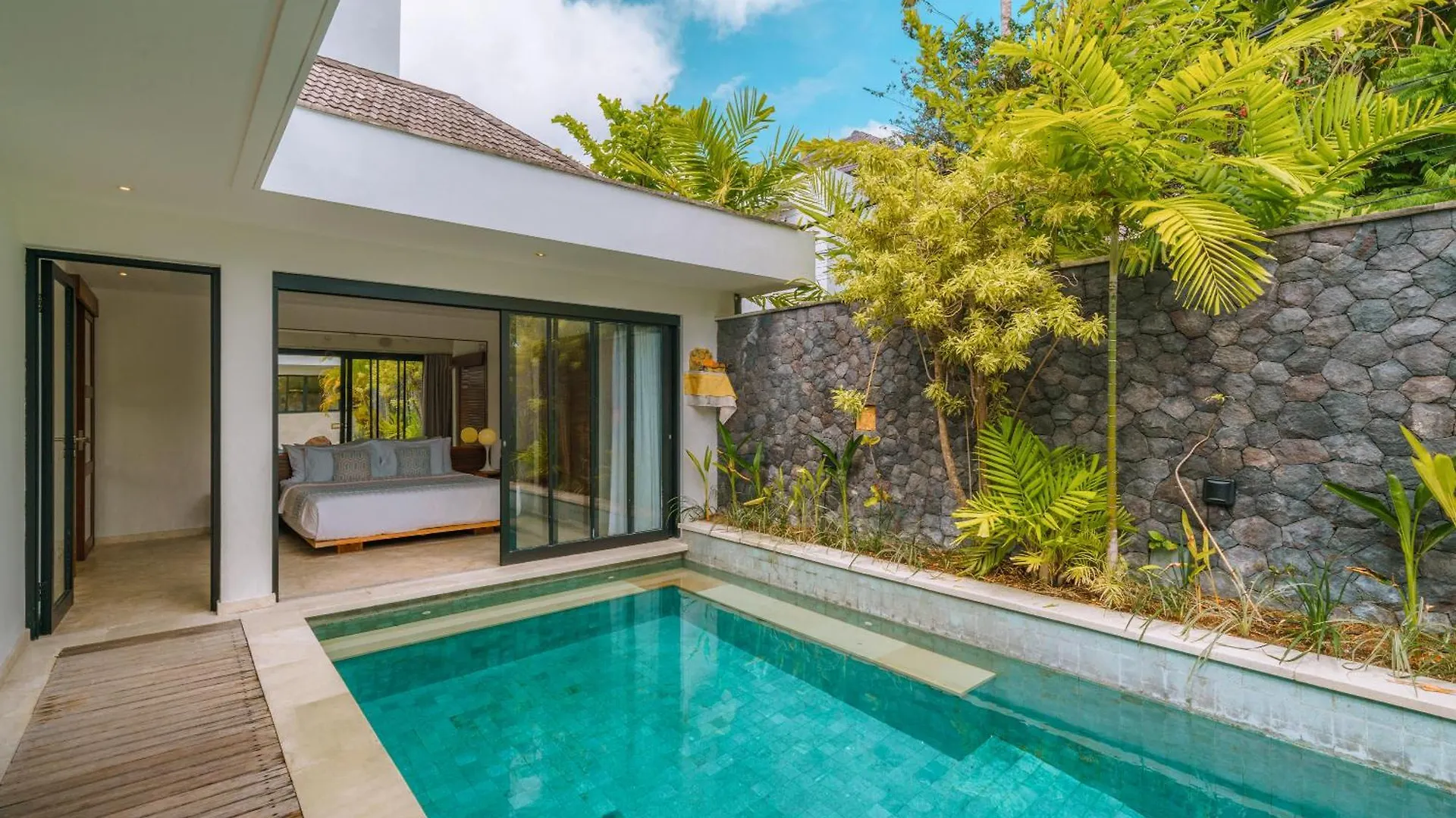 Villa Yasmee : Cozy And Modern 2 Bedroom W/ Pool In Seminyak ! 0*, 塞米亚克 印尼